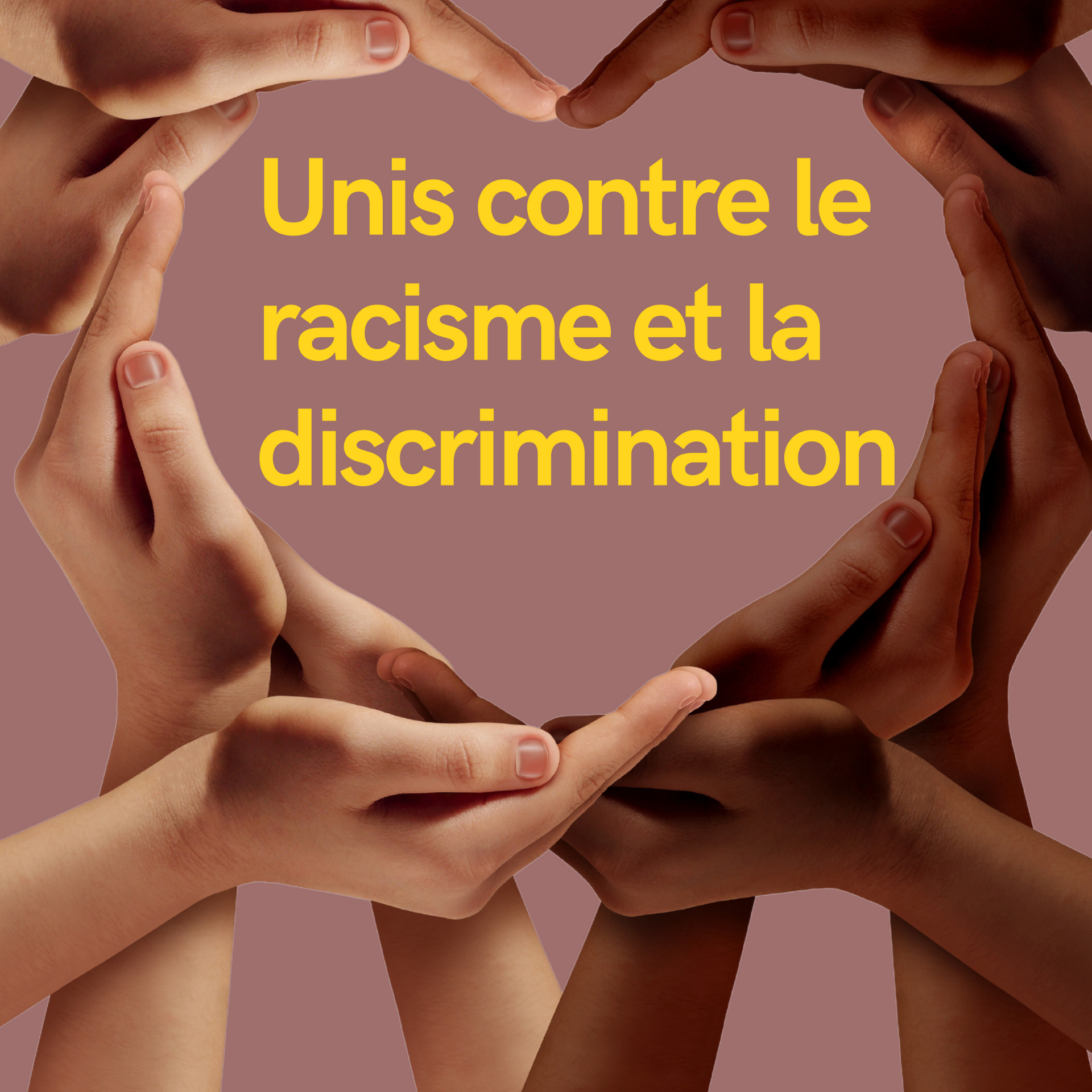 mains de toutes couleurs de peaux formant un coeur de lutte contre le racisme et les discriminations 